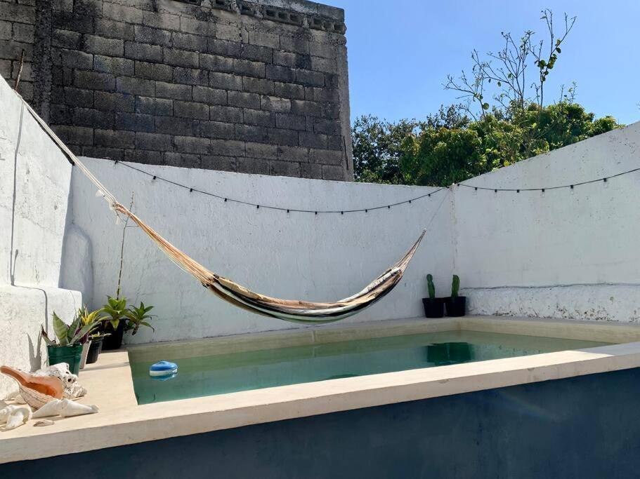 Casita Azul Colonial En El Centro De Merida. Exterior photo